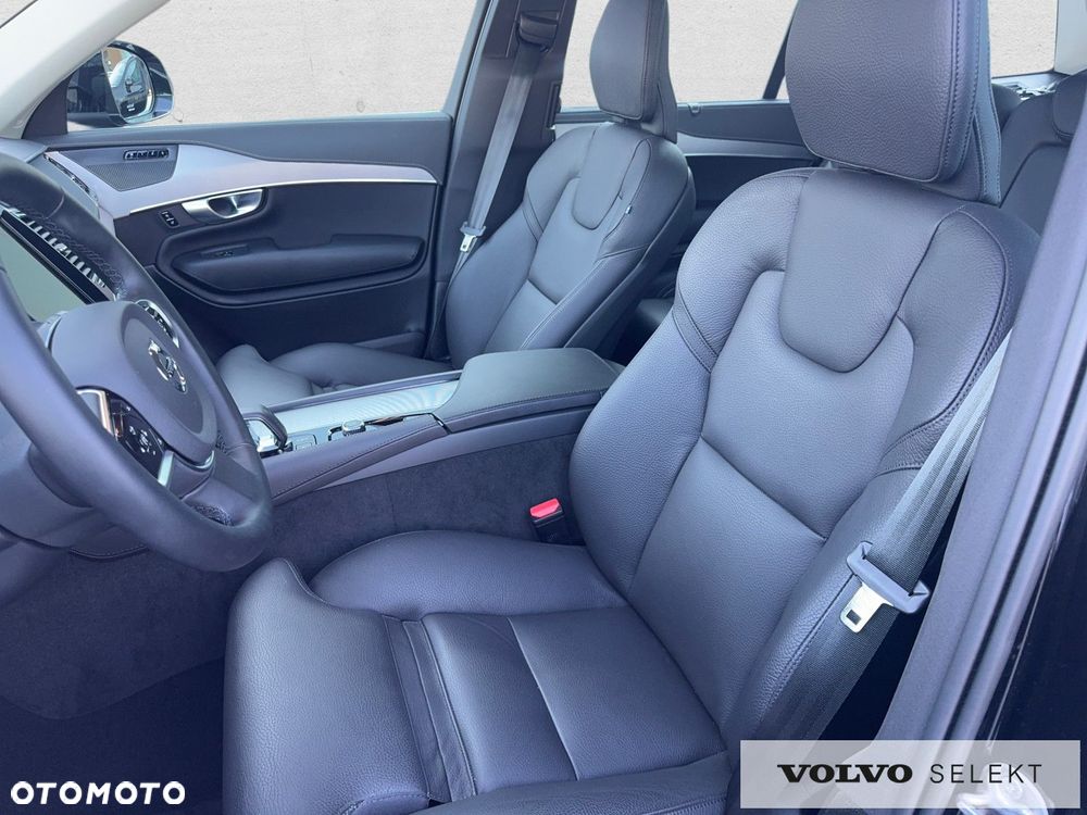 Volvo XC 90 - 12
