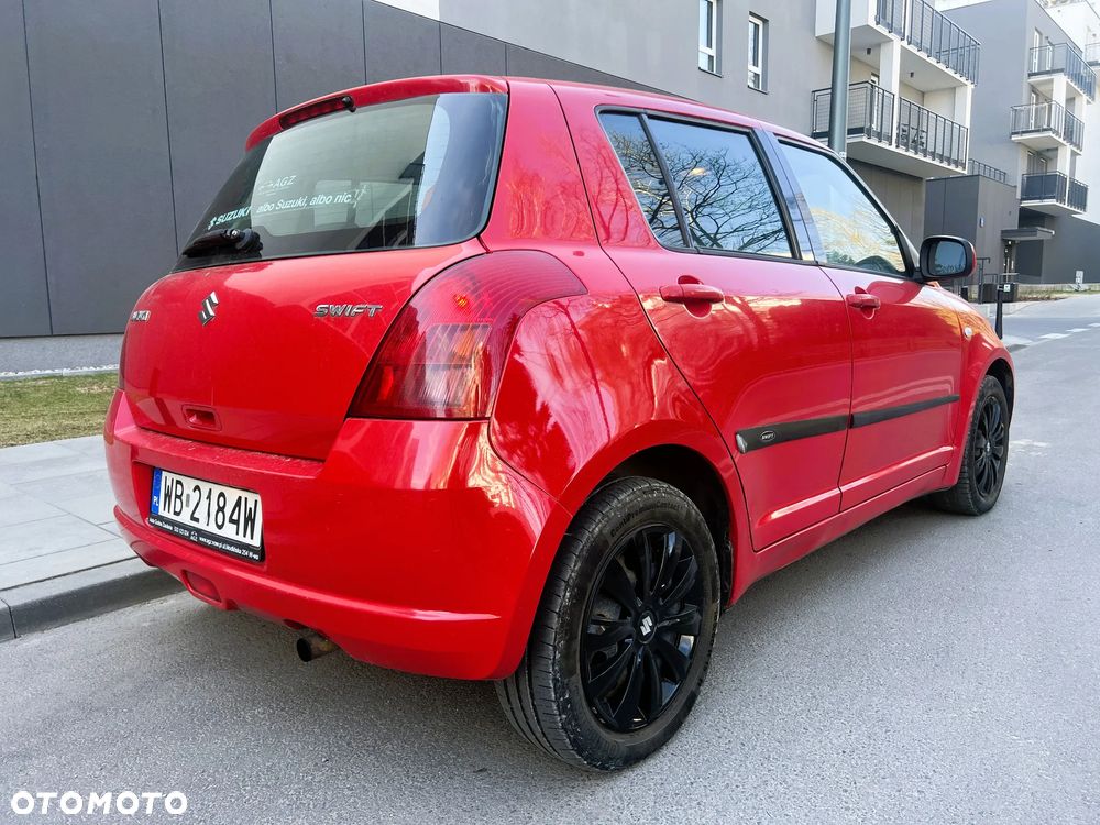 Suzuki Swift - 3
