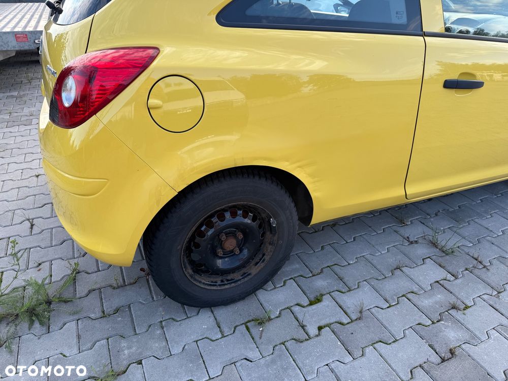 Opel Corsa - 3