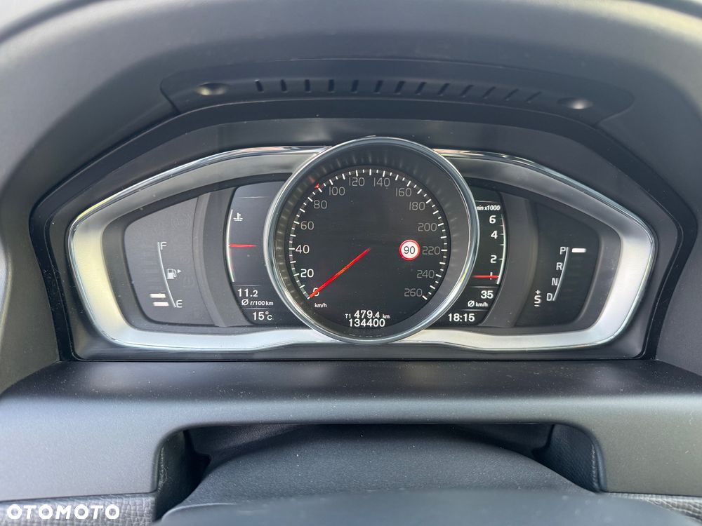 Volvo XC 60 T5 AWD Drive-E Momentum - 17