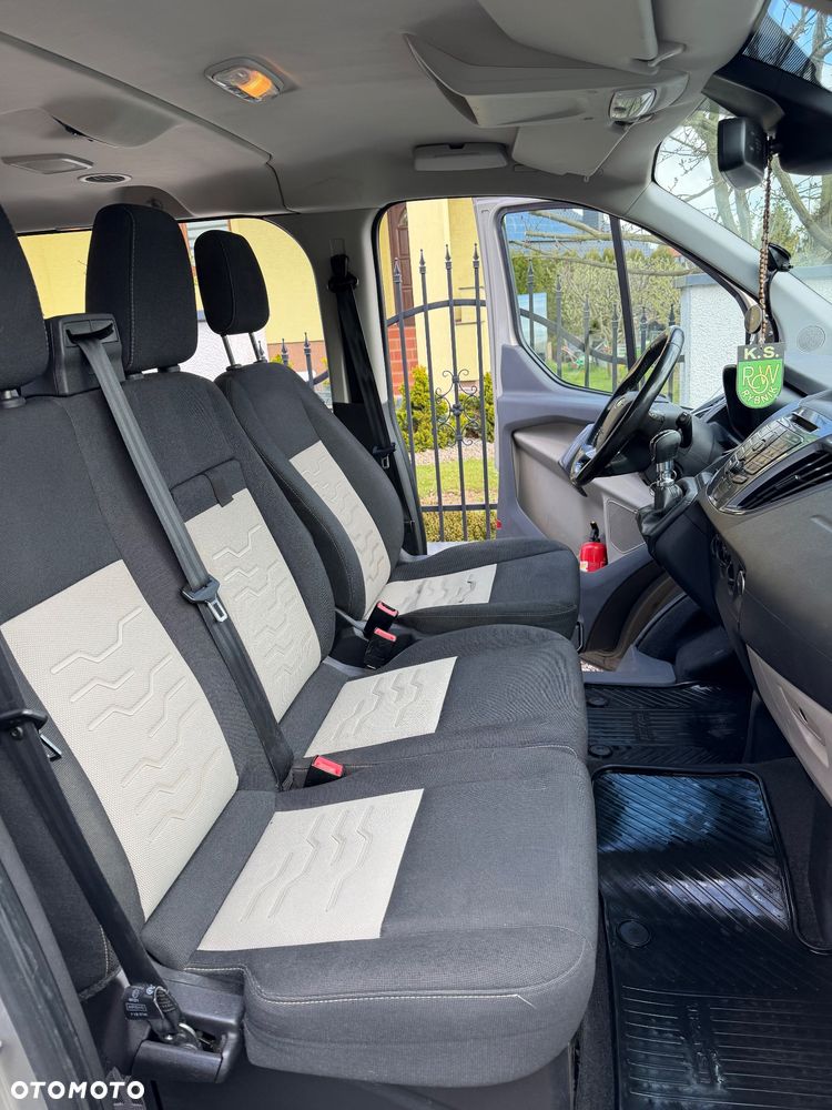 Ford Tourneo Custom 2.0 EcoBlue L2 Titanium - 8