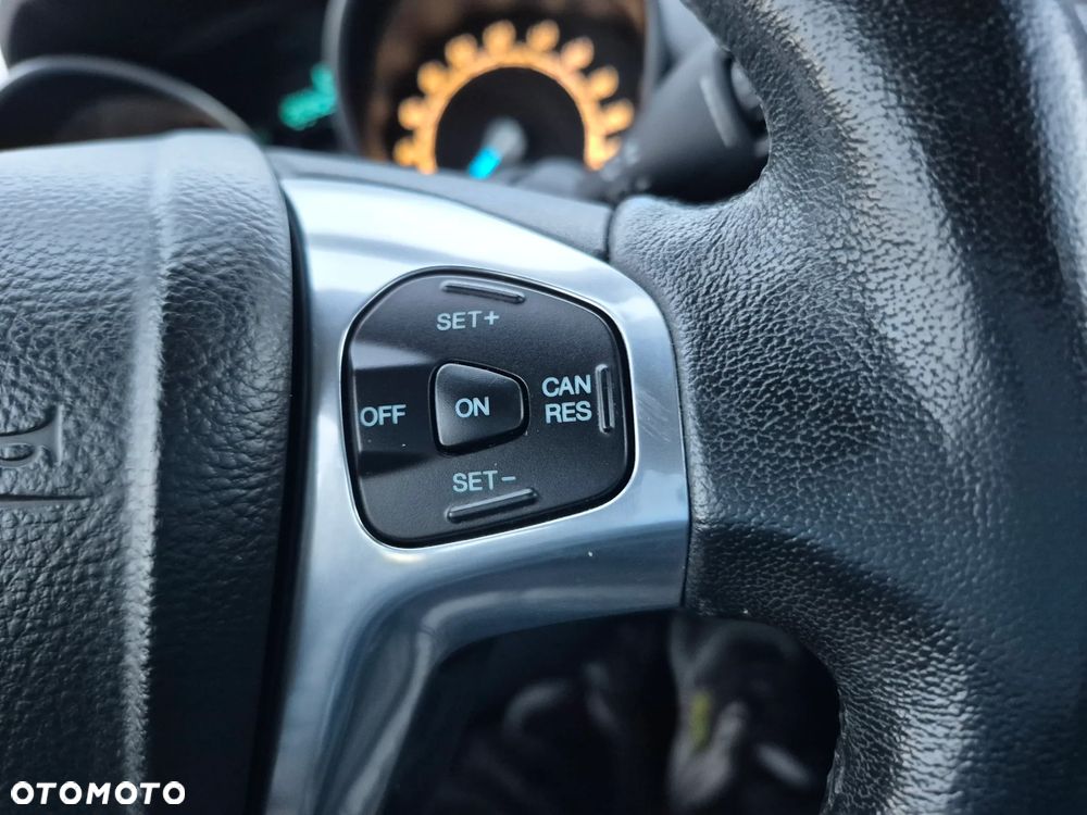 Ford Fiesta 1.6 TDCi Platinium X - 23