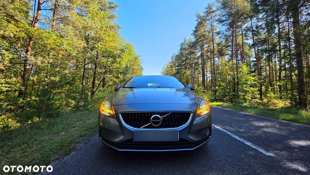 Volvo V40 D2 Drive-E SCR Momentum - 2