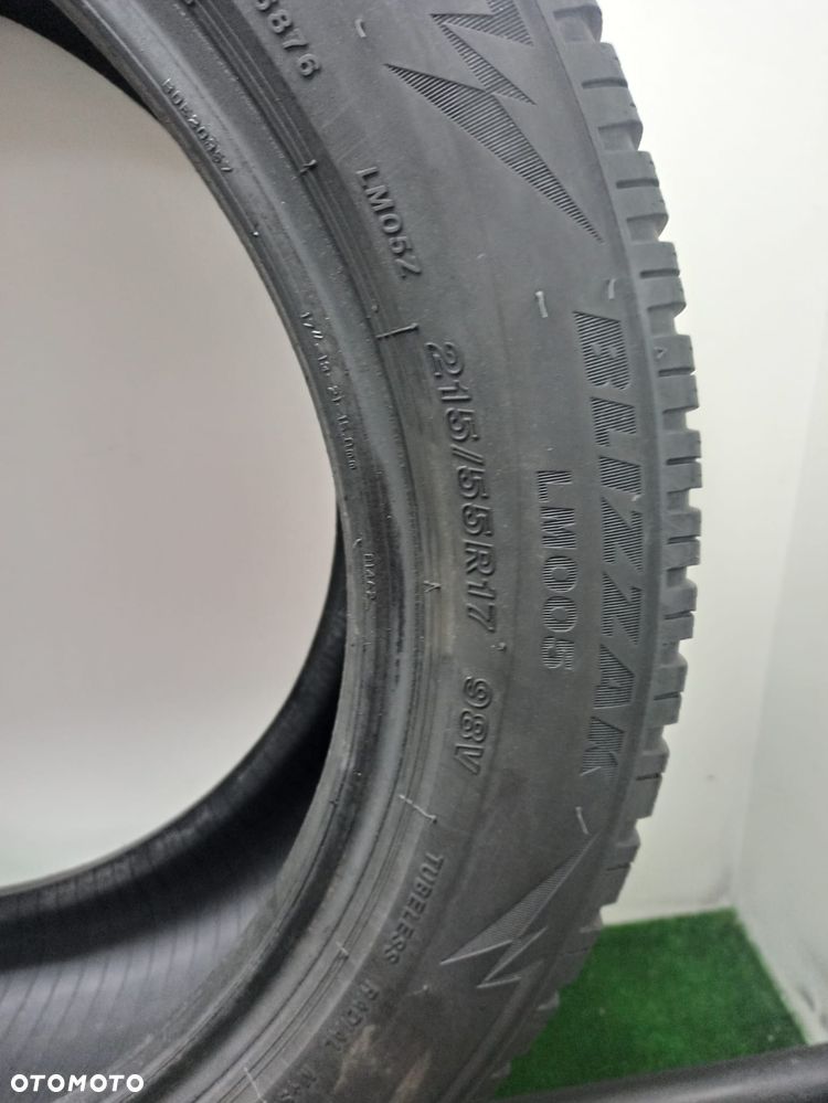 Opony zimowe 215/55/17 Bridgestone Blizzak LM005 - 7