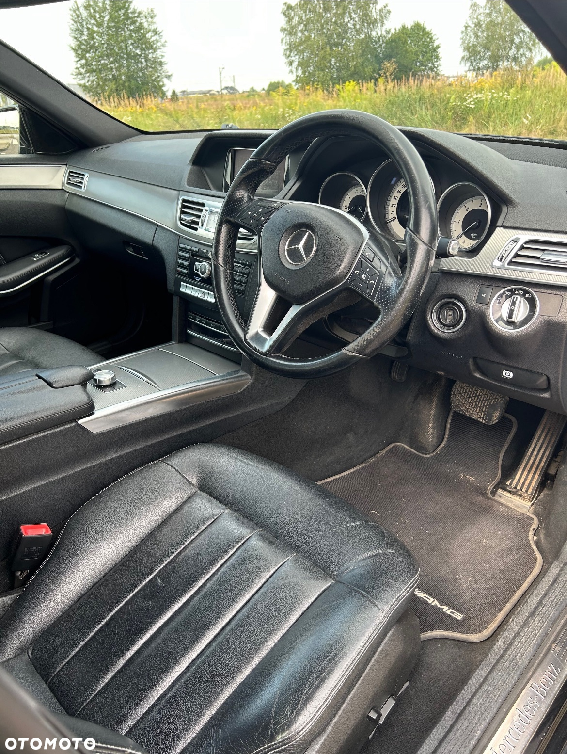 Mercedes-Benz Klasa E 220 T CDI 7G-TRONIC - 8