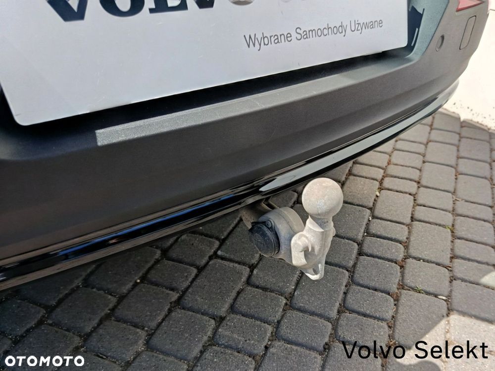 Volvo XC 40 - 24