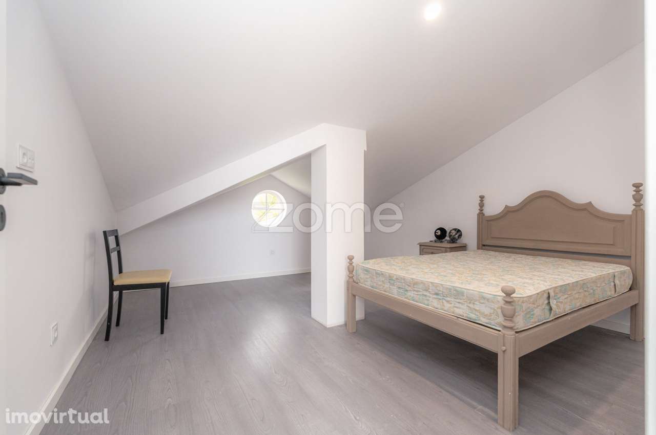 T2 totalmente renovado com terraço e acesso a terreno | Chãs (Semid... - Grande imagem: 4/21