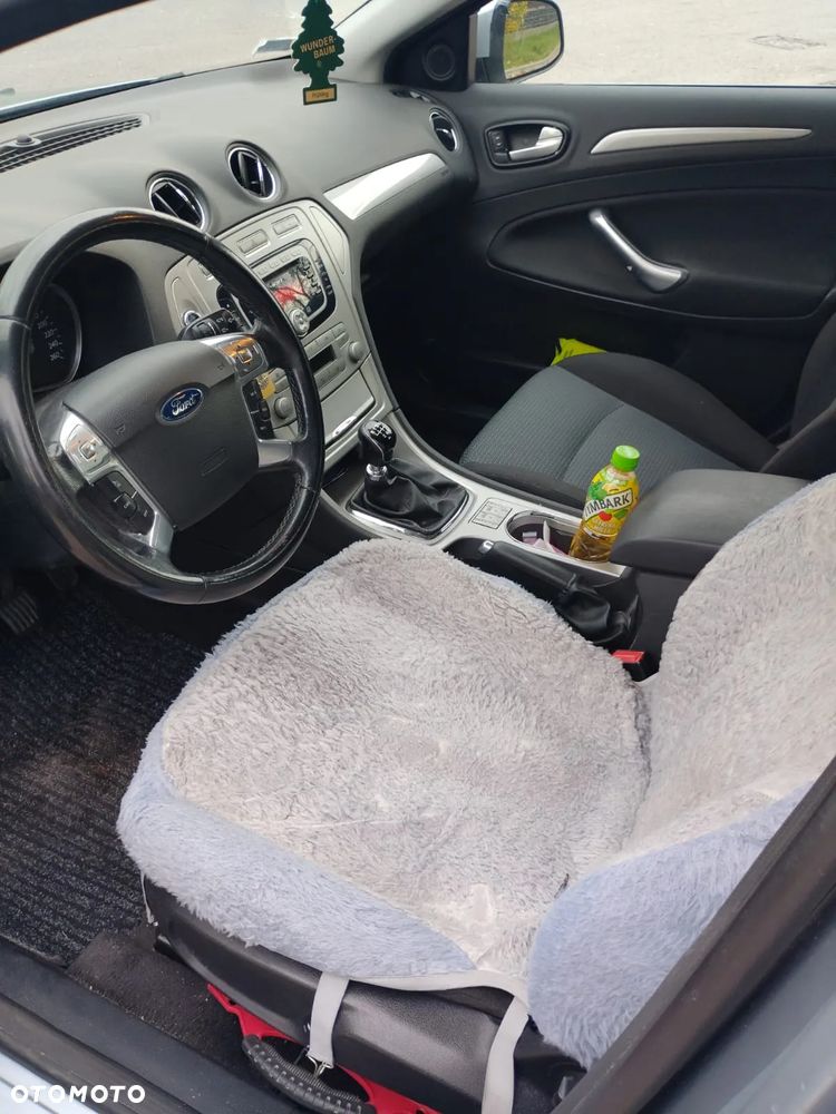 Ford Mondeo 2.0 TDCi Ambiente - 7