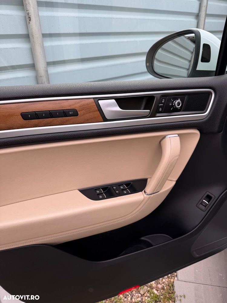 Volkswagen Touareg 3.0 V6 TDI Blue Motion DPF Automatik Exclusive - 23