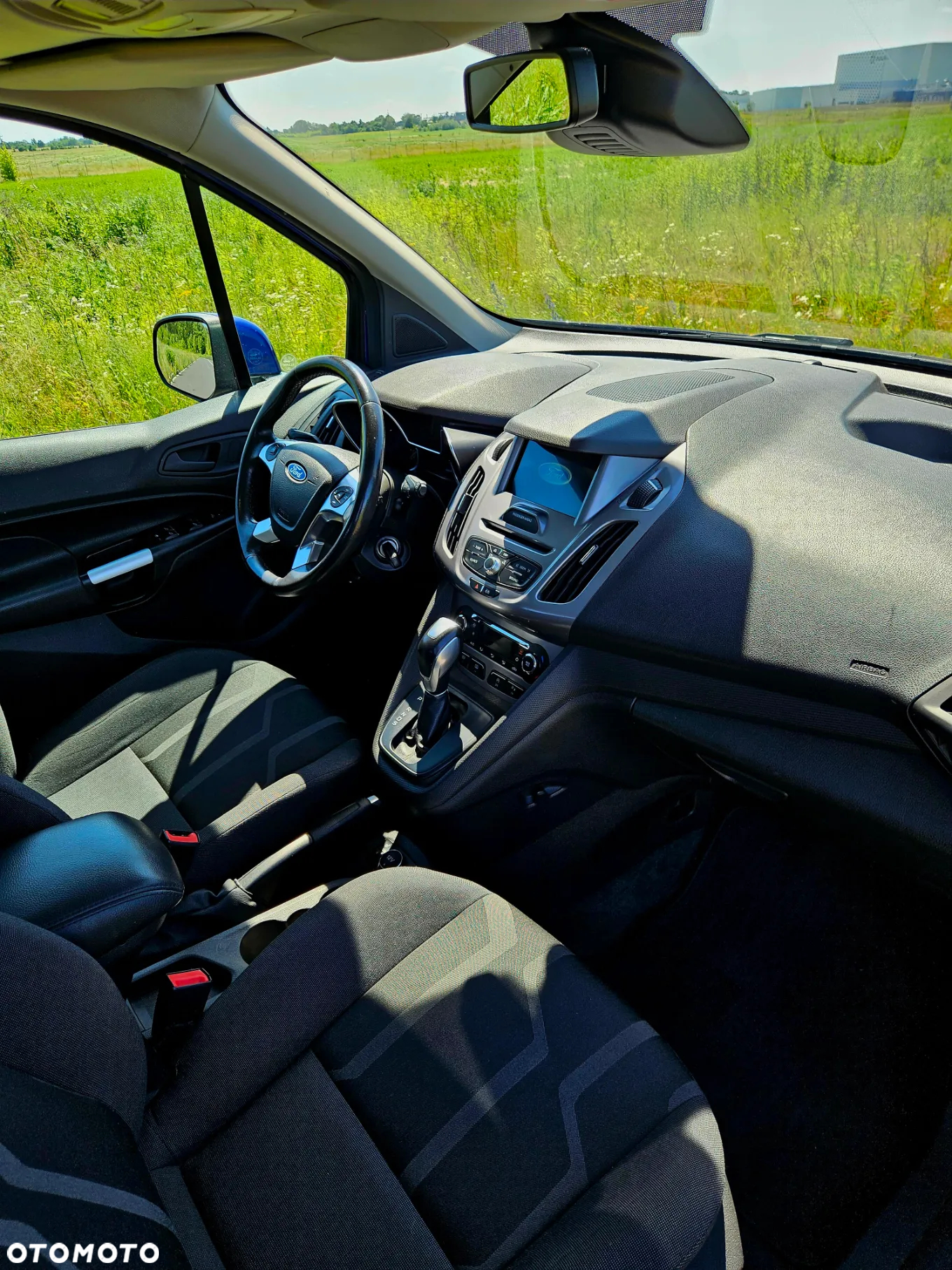 Ford Tourneo Connect - 9