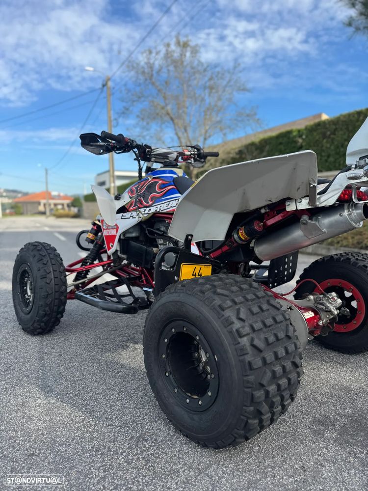 Suzuki LT-R FULL EXTRAS - 10