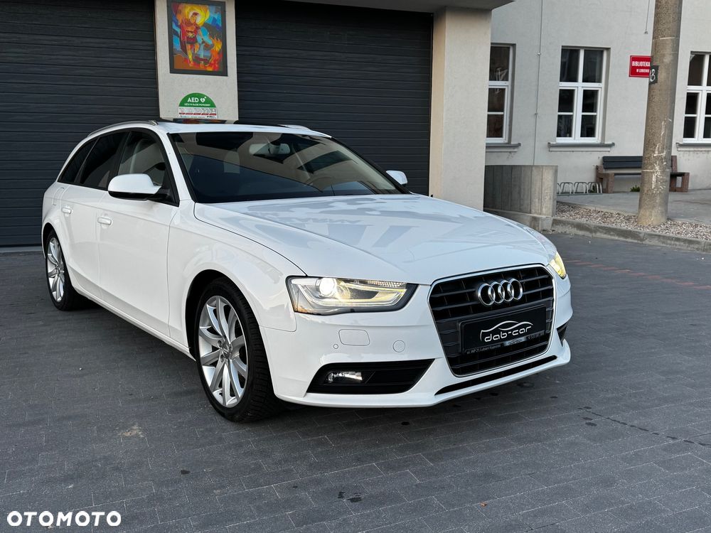 Audi A4 Avant 2.0 TDI DPF clean diesel multitronic Ambiente - 5
