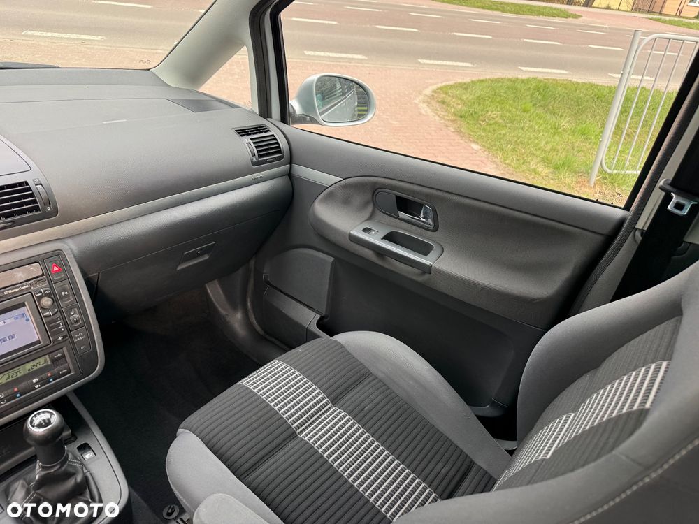 Volkswagen Sharan 1.8 5V Turbo Sportline - 15