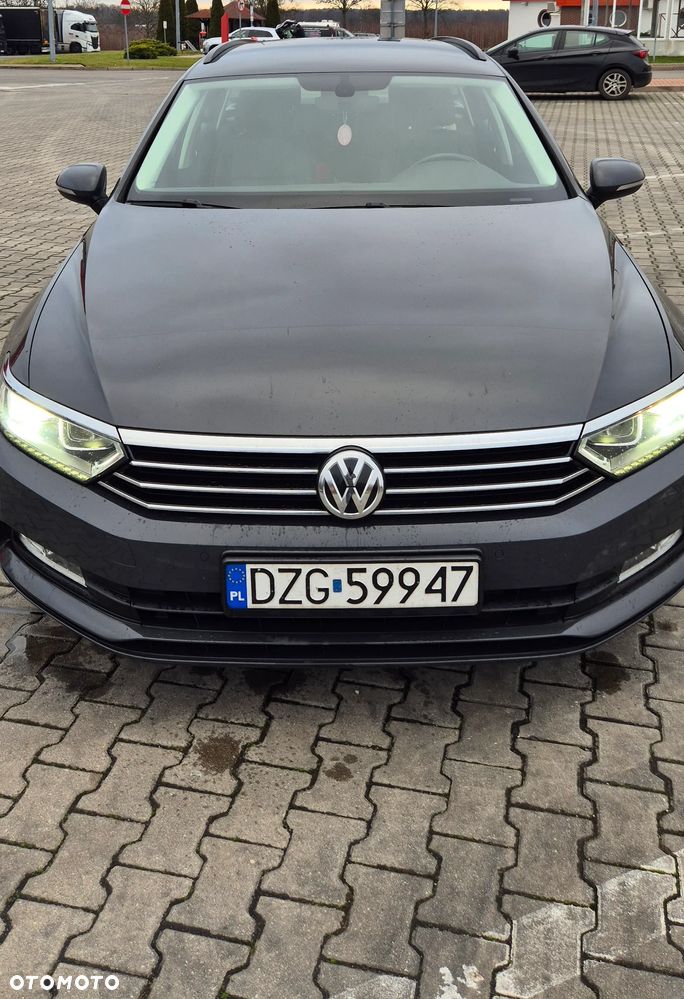Volkswagen Passat 2.0 TDI (BlueMotion Technology) DSG Comfortline - 13