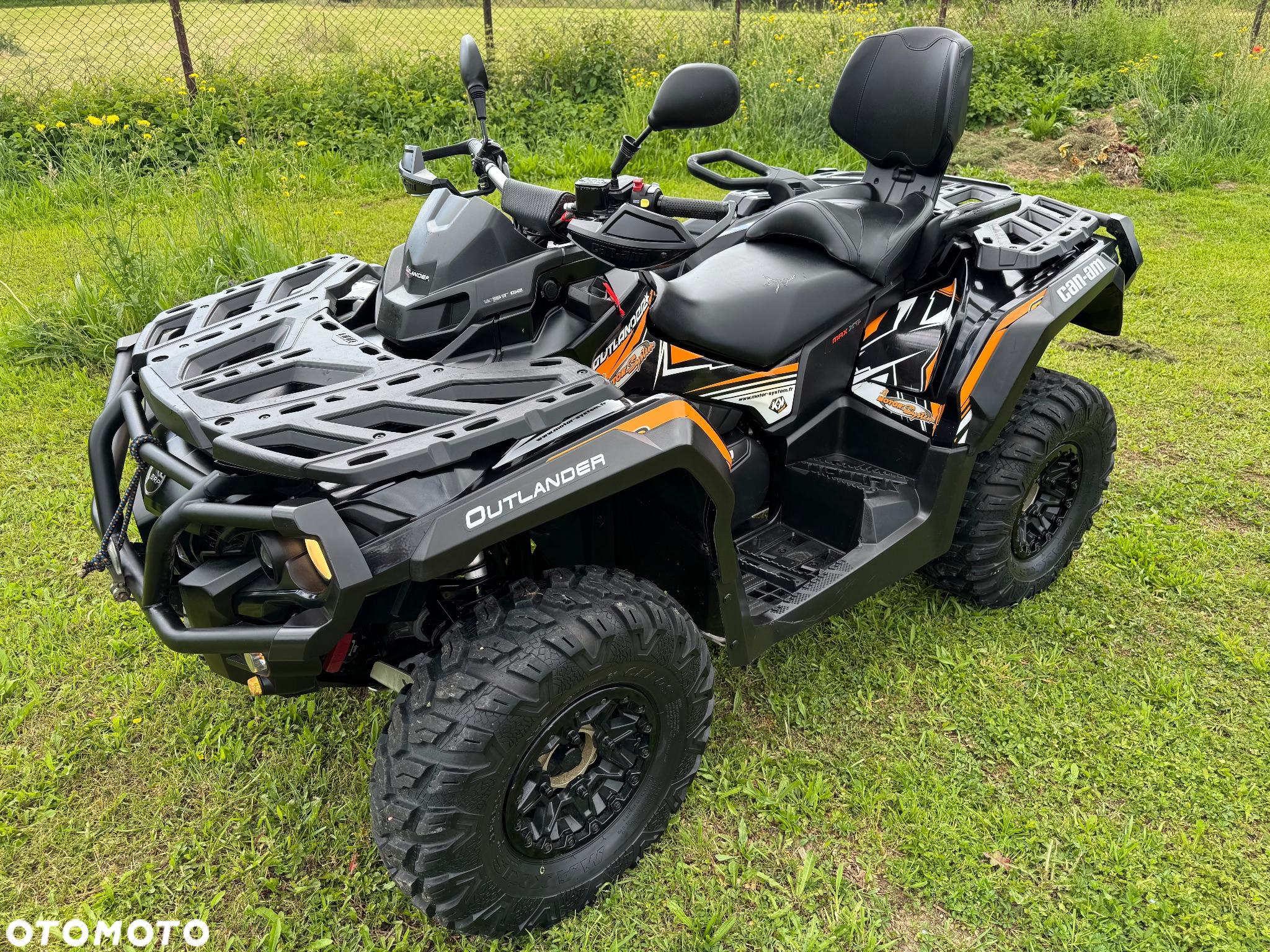 Can-Am Outlander Max
