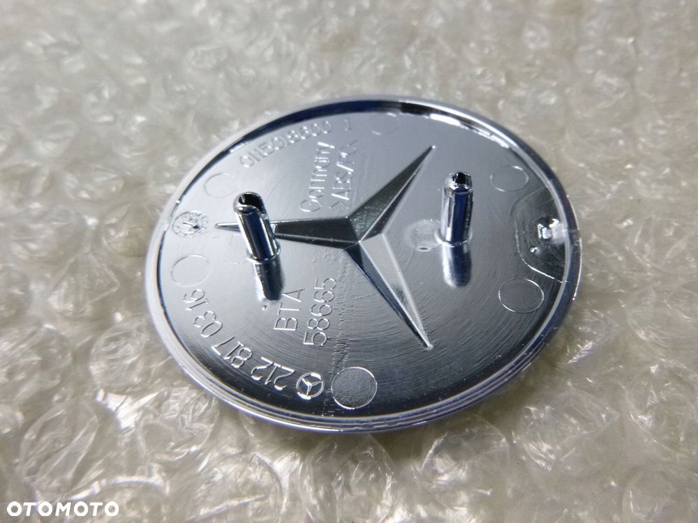 MERCEDES W205 W212 EMBLEMAT ZNACZEK LOGO - 6