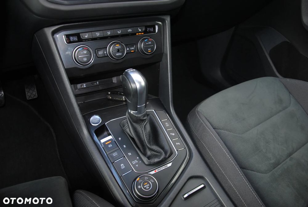 Volkswagen Tiguan 2.0 TDI BMT SCR 4Mot Highline DSG - 33