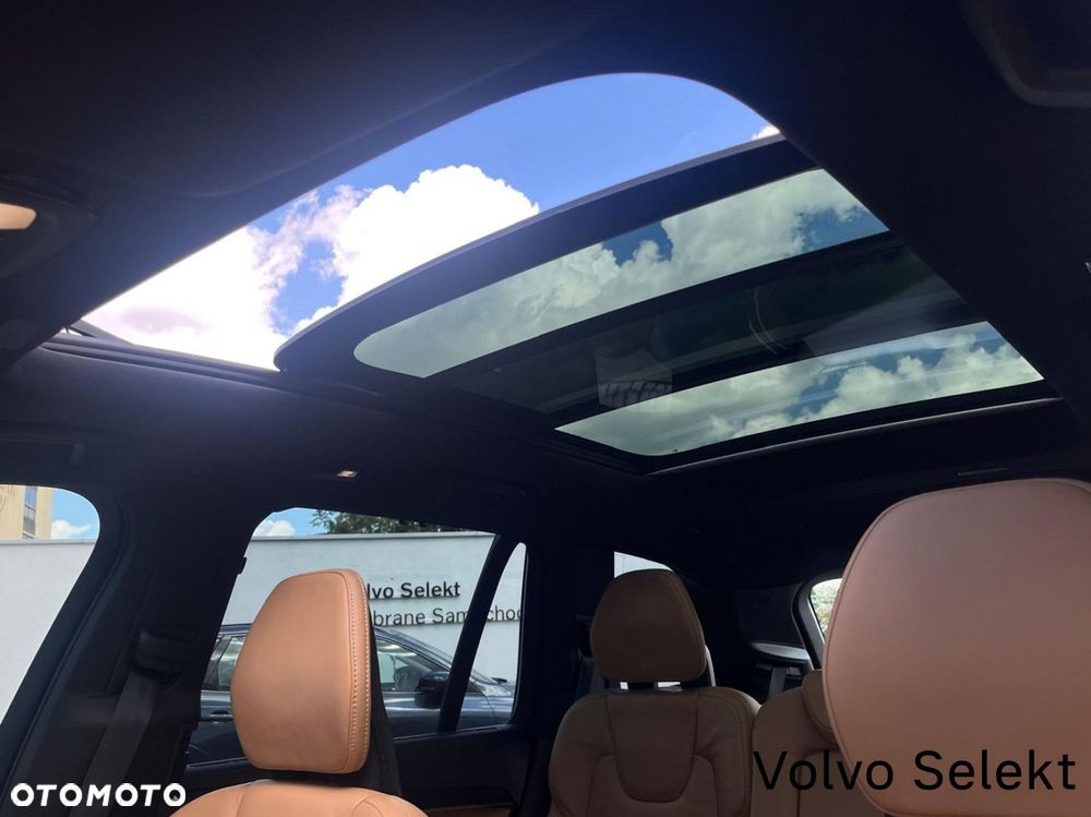 Volvo XC 90 - 17