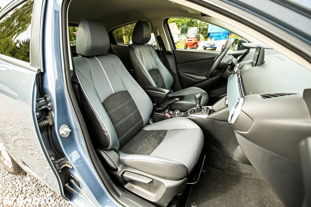 Mazda 2 SKYACTIV-G 90 Exclusive-Line - 37