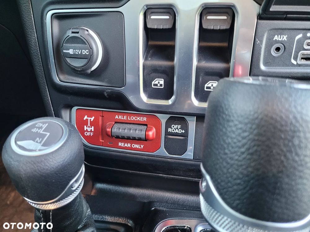 Jeep Wrangler - 19