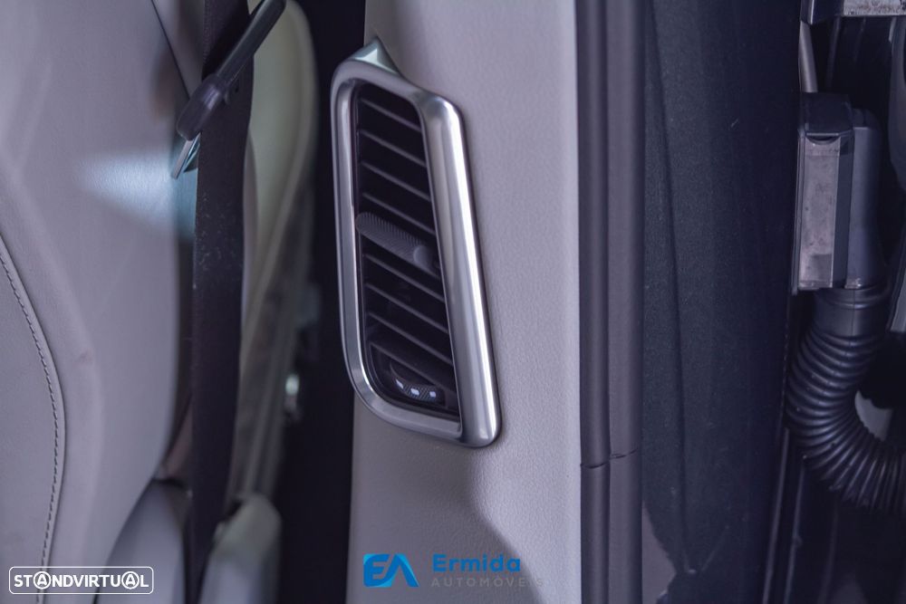 Porsche Panamera Sport Turismo - 50