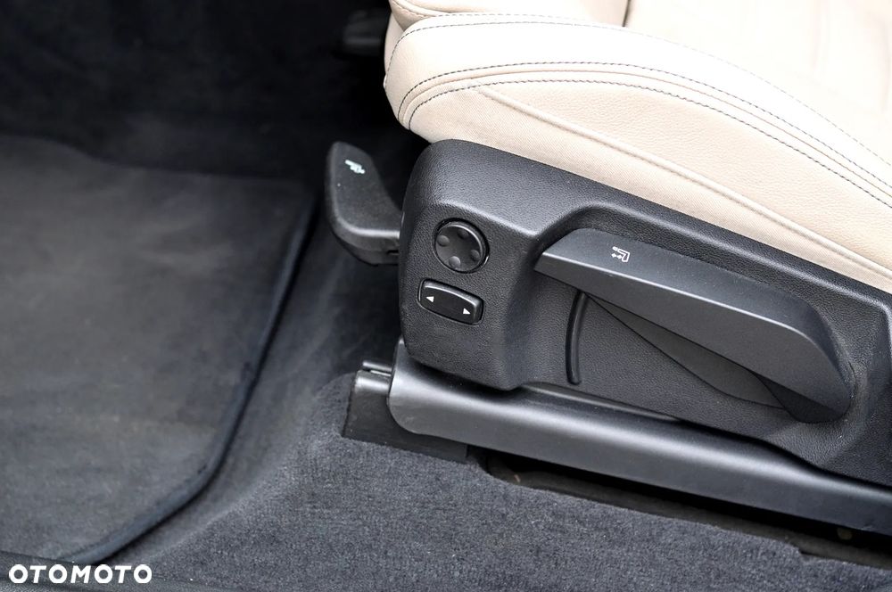 BMW X3 sDrive18d MHEV xLine - 25