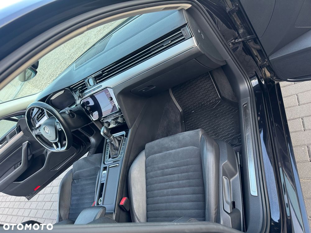Volkswagen Passat 2.0 TDI SCR DSG Highline - 14