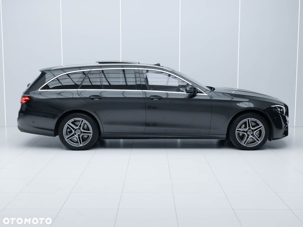 Mercedes-Benz Klasa E 300 de PHEV 4-Matic Avantgarde 9G-Tronic - 3