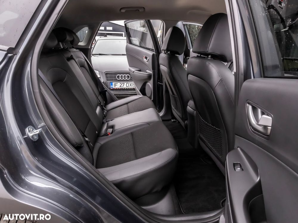 Hyundai KONA EV Style - 6