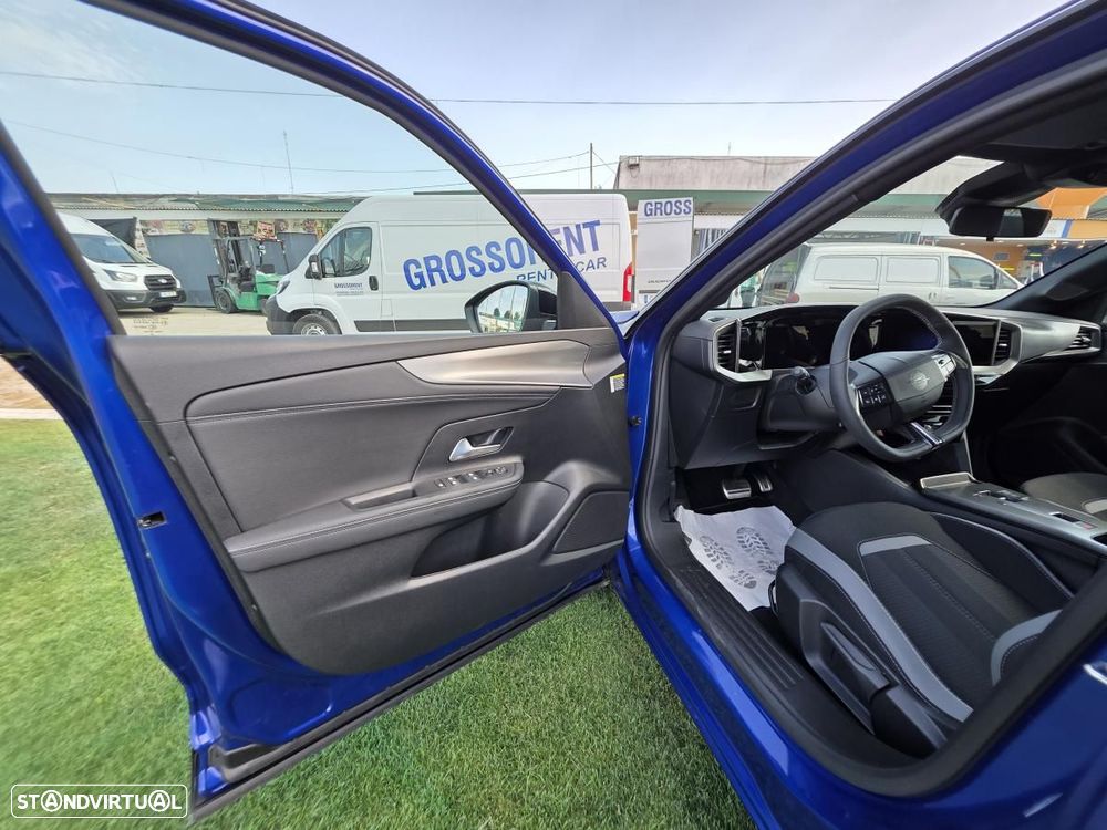 Opel Mokka-e - 12