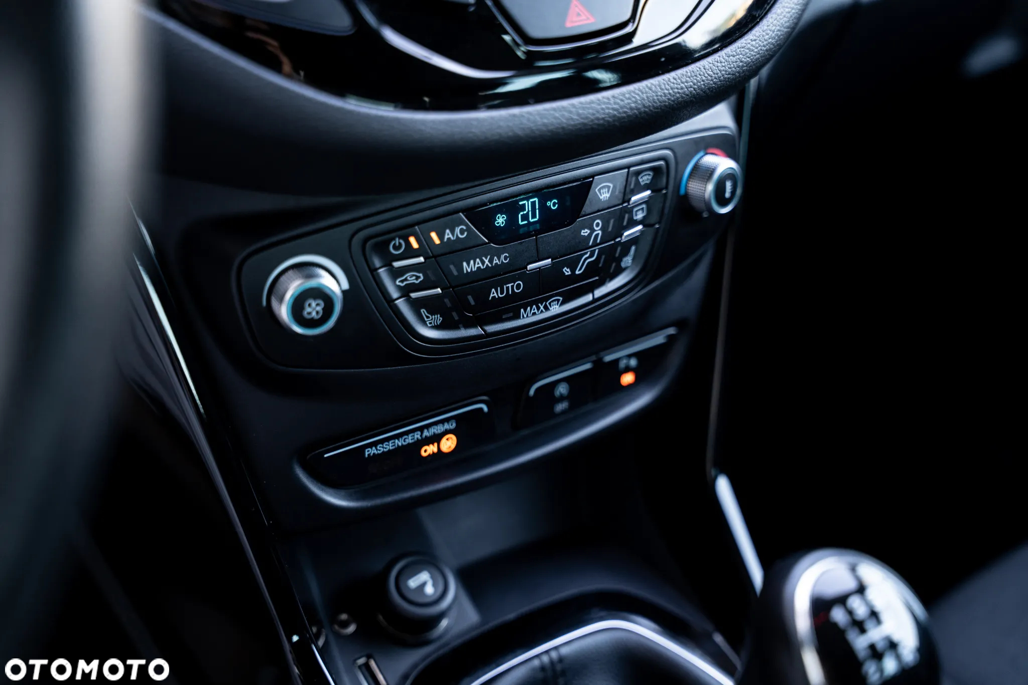 Ford B-MAX 1.0 EcoBoost Titanium - 18