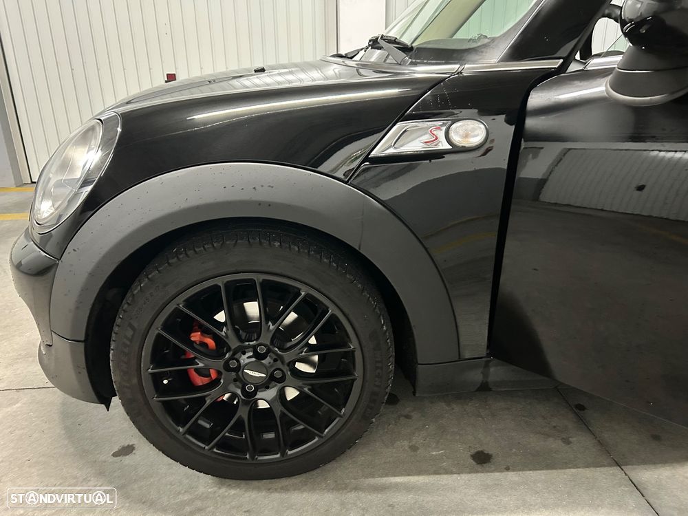 MINI 3 Portas One D - 9