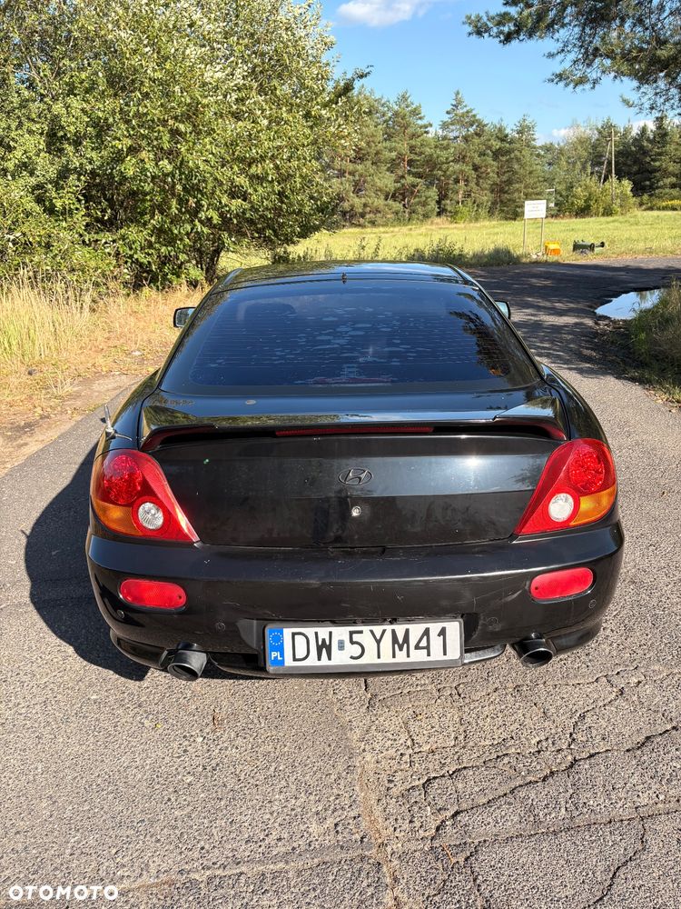 Hyundai Coupe 2.0 GLS - 36