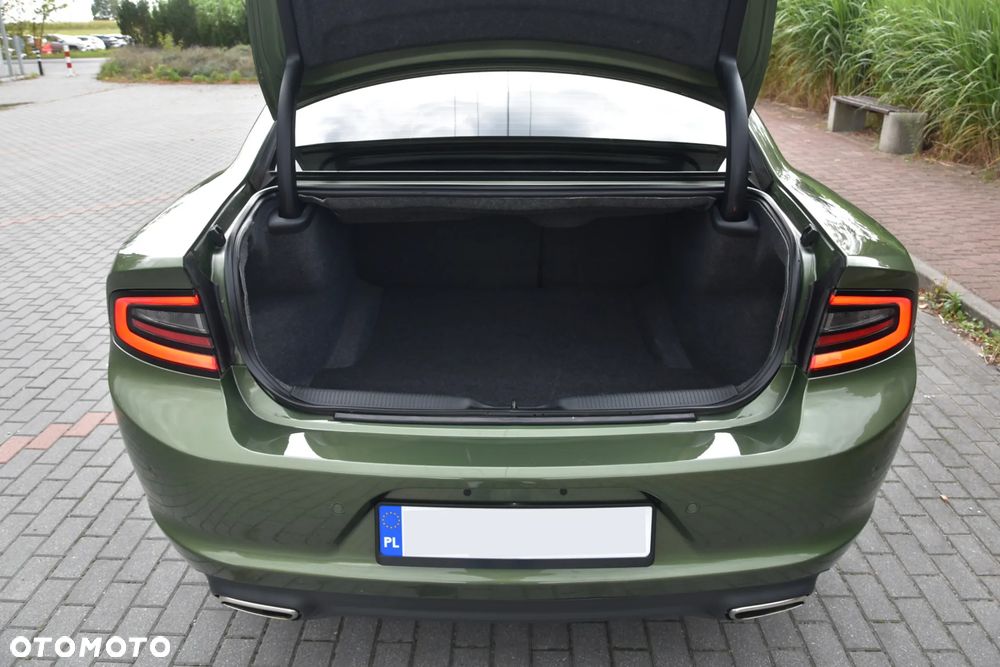 Dodge Charger 3.6 GT - 29