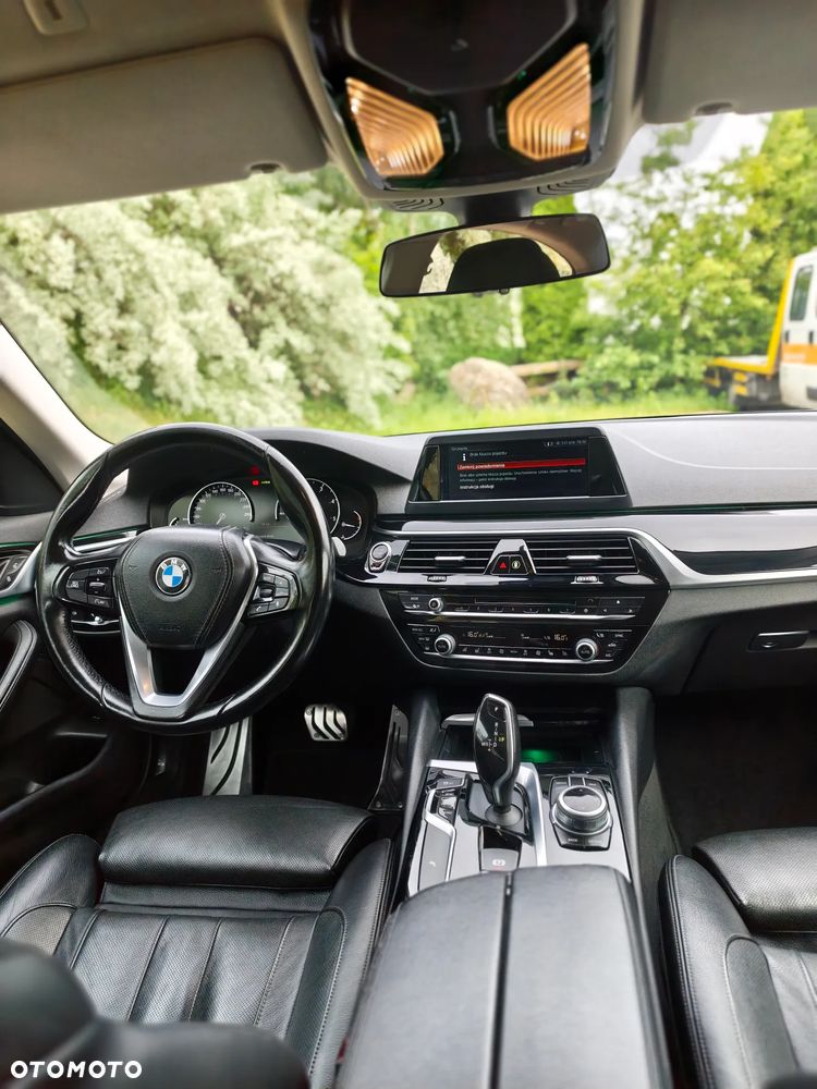 BMW Seria 5 520d Efficient Dynamics Luxury Line sport - 17