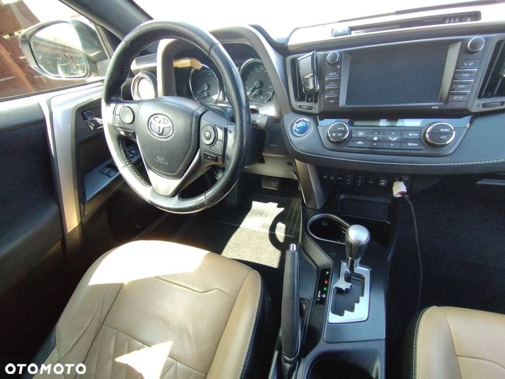 Toyota RAV4 Hybrid Prestige 4x2 - 14