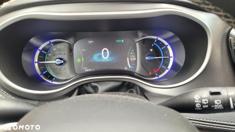 Chrysler Pacifica - 7