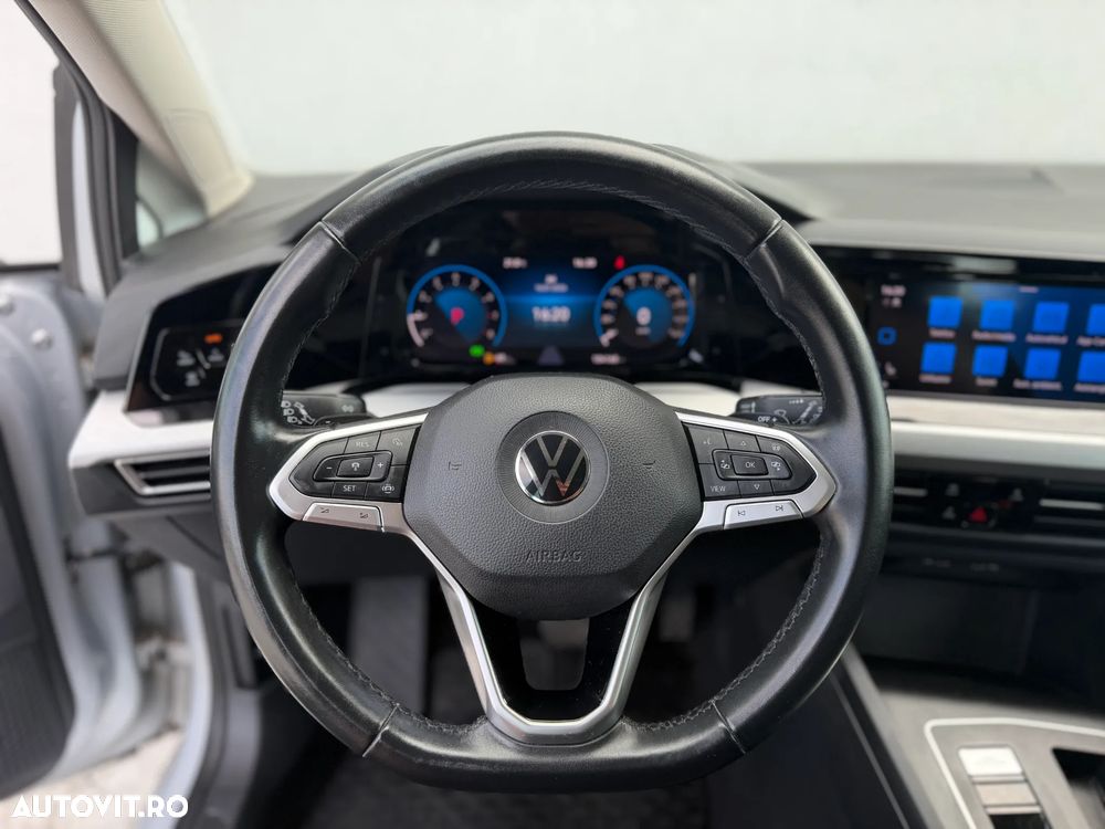 Volkswagen Golf 1.5 eTSI MHEV 150CP DSG Life - 12