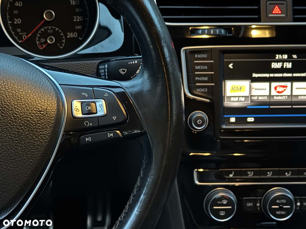 Volkswagen Golf 1.4 TSI BlueMotion Technology Allstar - 29