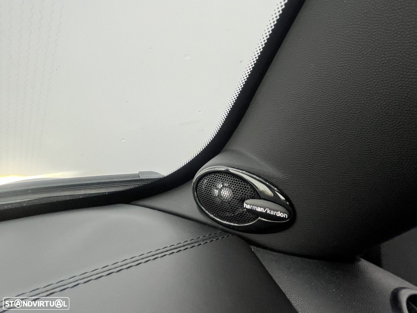 MINI 3 Portas John Cooper Works - 20