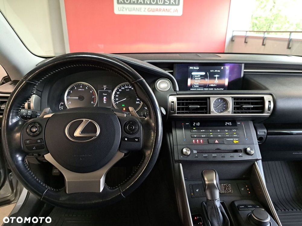Lexus IS 200t Elite - 15