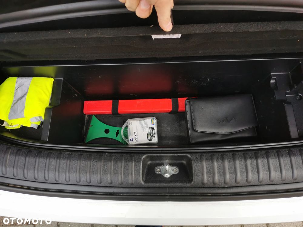 Kia Ceed 1.5 T-GDI M - 17