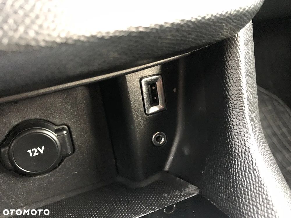 Peugeot 308 1.6 e-HDi Active S&S - 18