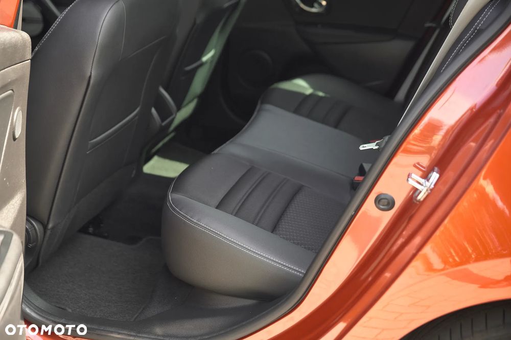 Renault Megane ENERGY dCi 130 BOSE EDITION - 14