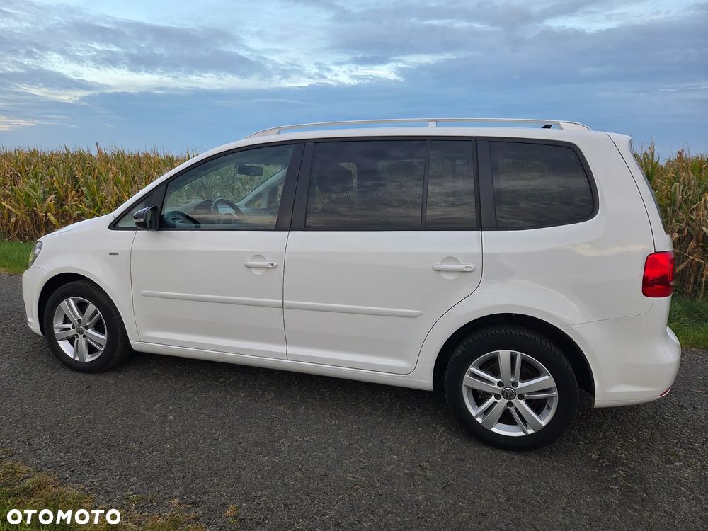 Volkswagen Touran 2013 photo 5