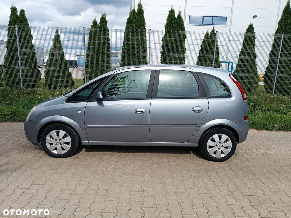 Opel Meriva 1.6 (Essentia) - 26