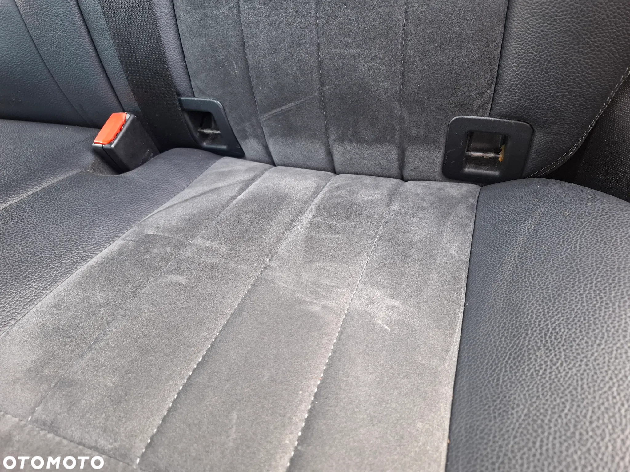 Mercedes-Benz ML 320 CDI 4-Matic - 32