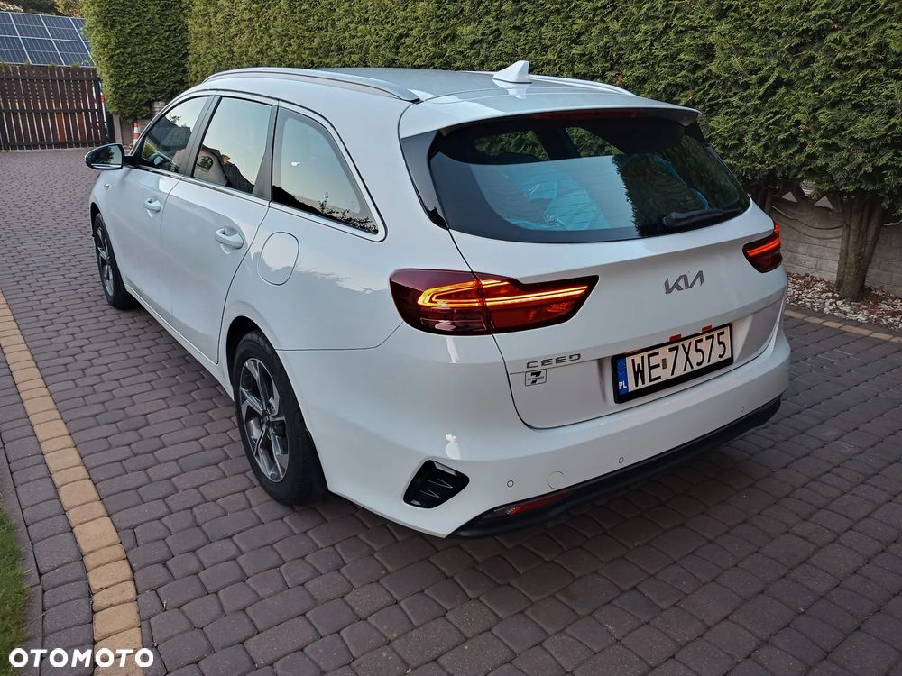 Kia Ceed 1.5 T-GDI M - 5