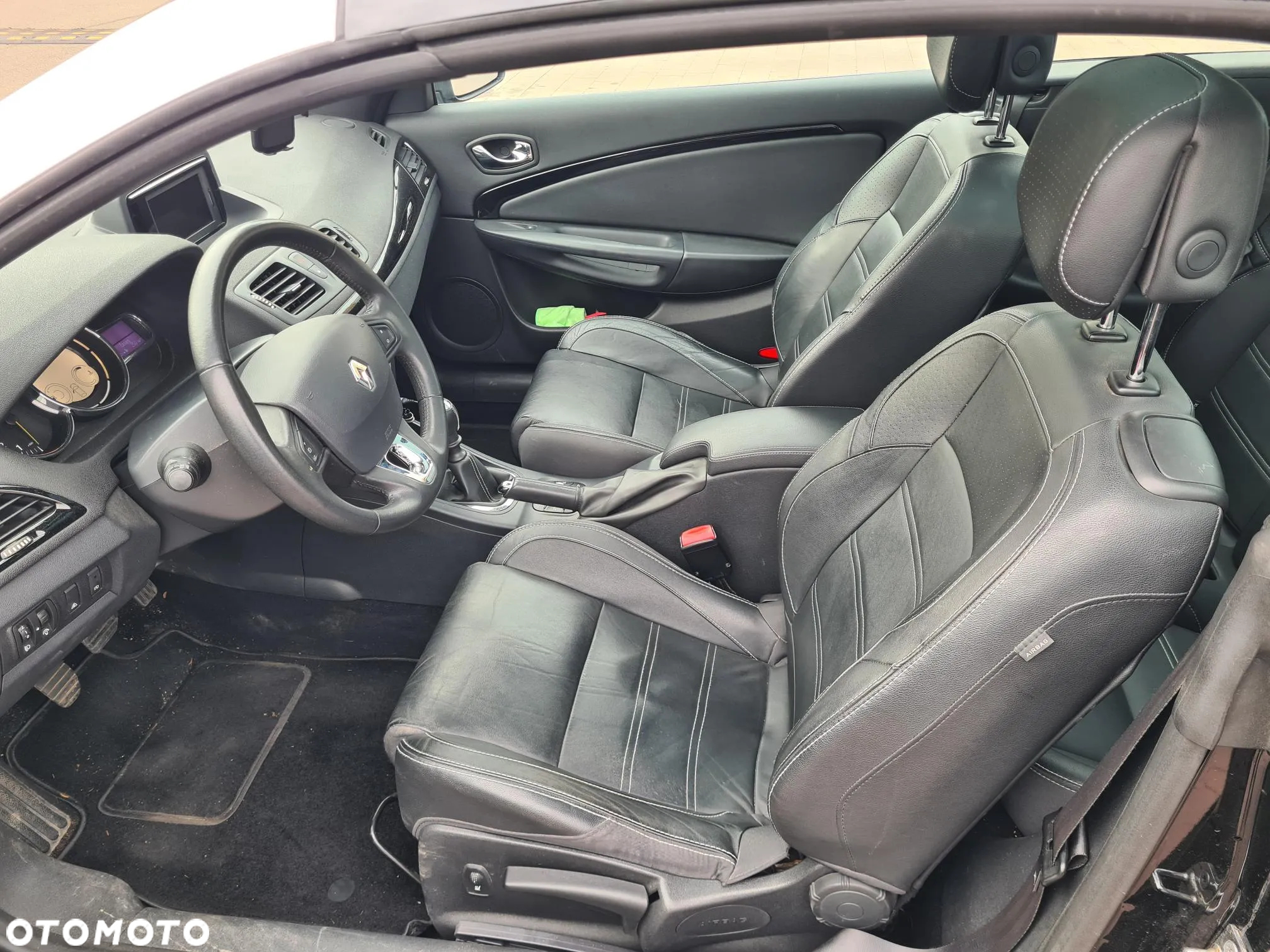 Renault Megane Energy TCe 130 Start & Stop Coupe-Cabriolet Dynamique - 9