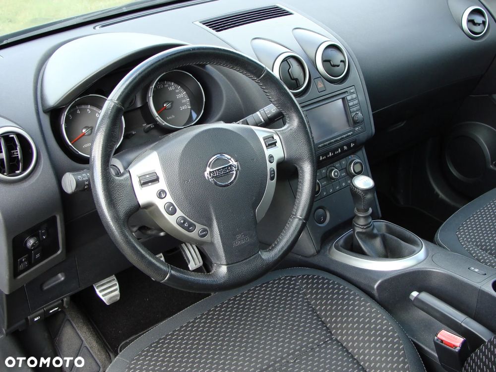 Nissan Qashqai - 14
